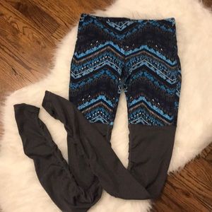 Alo mid-rise graphic print goddess legging